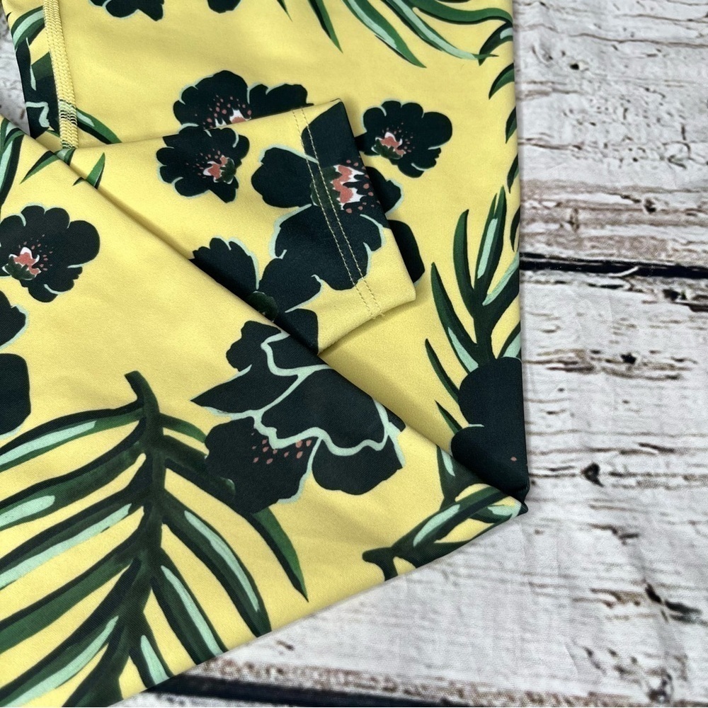 Beyond Yoga Bare 3 Tropical Print Legging Size M - Picture 7 of 9